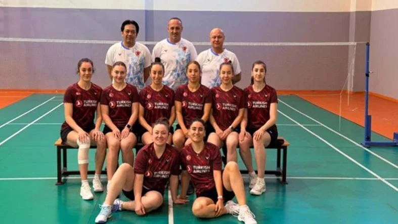 baddminton-787x443