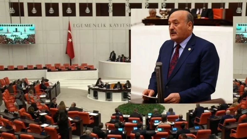 Kırmızı ve Beyaz Sade 10 Nisan Polis Haftası Kutlama Instagram Gönderisi (787 x 443 piksel) (7)