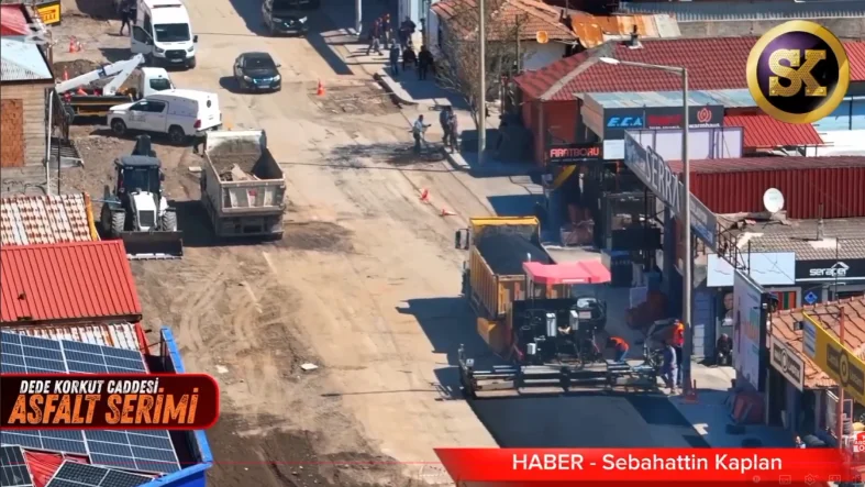 Lacivert ve Beyaz Modern Polis Haftası Hikayeniz (787 x 443 piksel) (25)